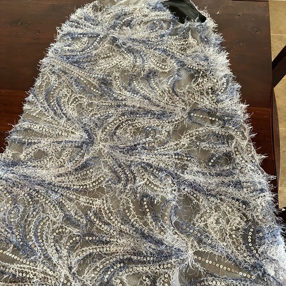 Isobella and chloe sequin dress - Picture 2 of 3